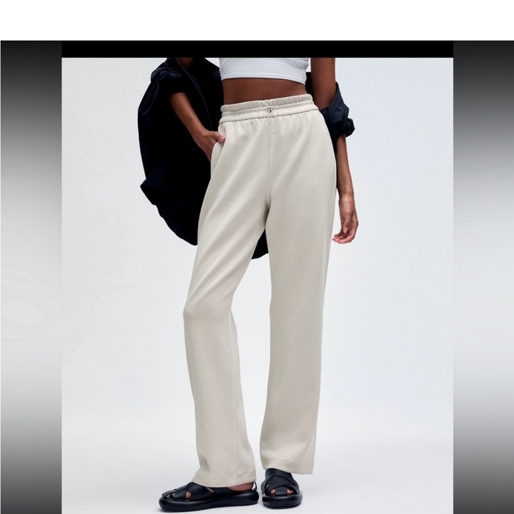 Lululemon Cream High Rise Softstreme Pants